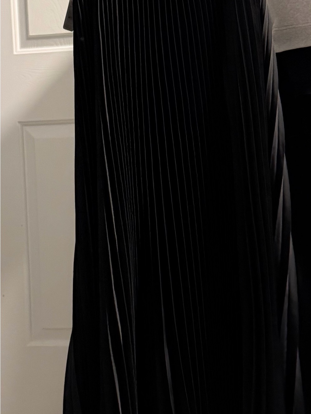 Azazie Black Pleated Maxi Skirt